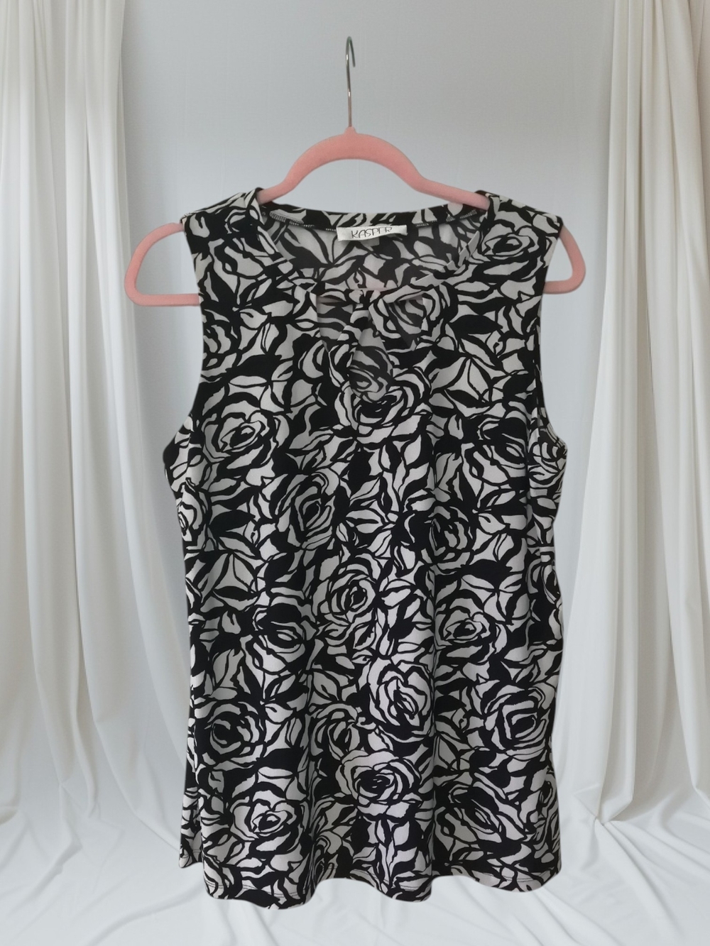 Kasper Black and White Floral Sleeveless Camisole Top